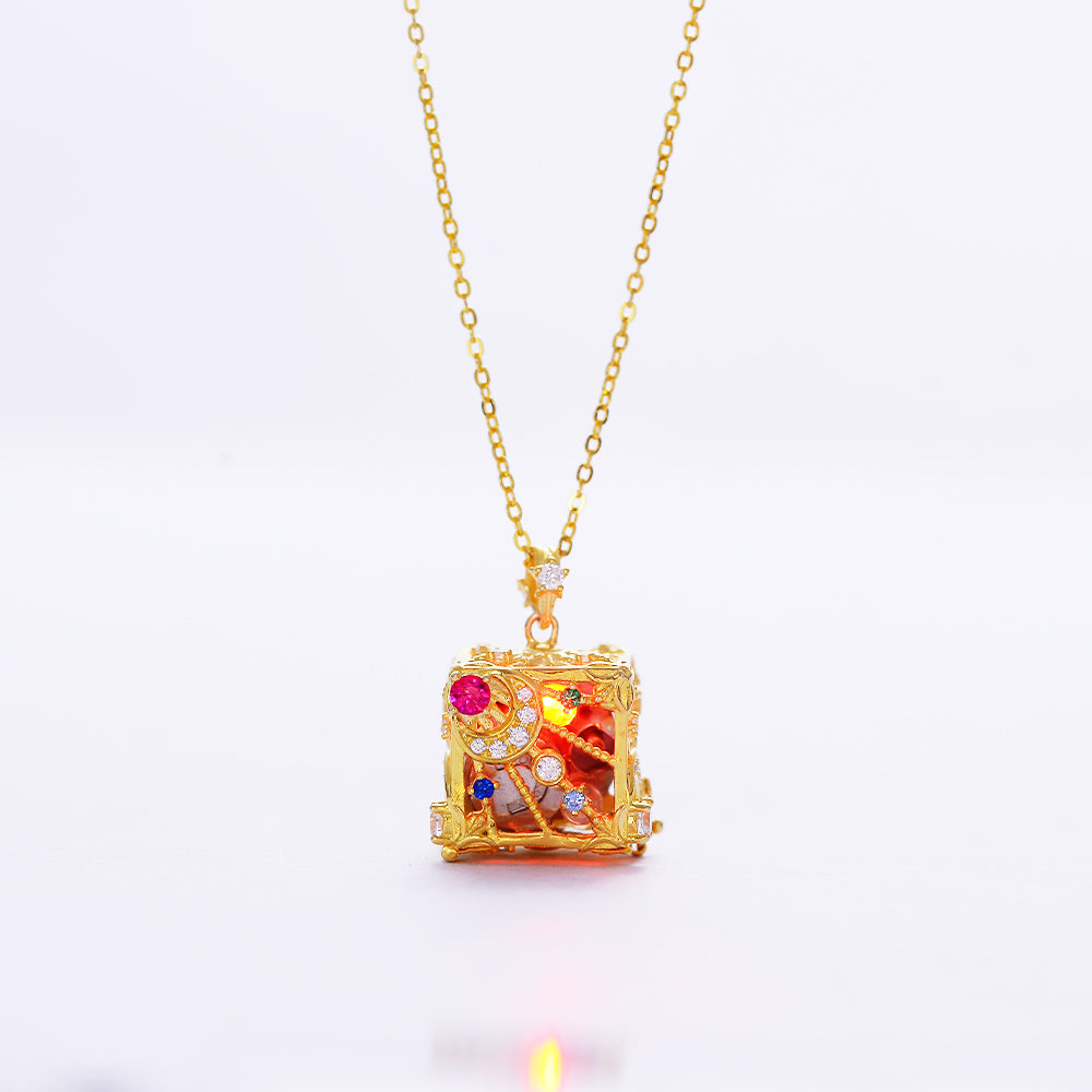 Motion Sensing Flashing in Cube Necklace